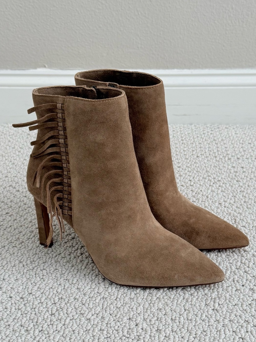 NWOT Vince Camuto Tan Suede Fringed Ankle Boots